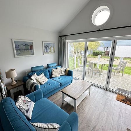 Azure Beach House Файли Екстериор снимка