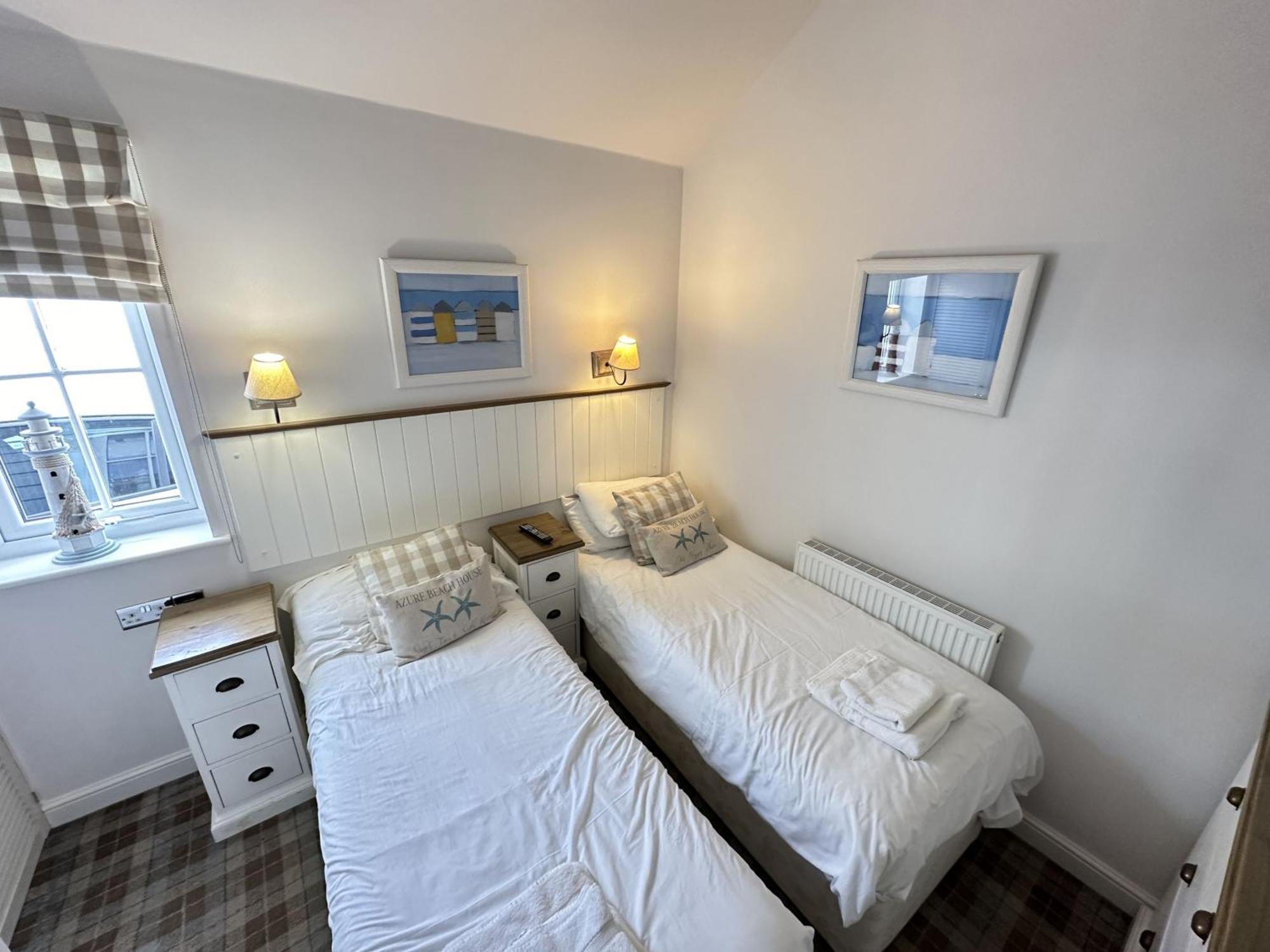 Azure Beach House Файли Екстериор снимка
